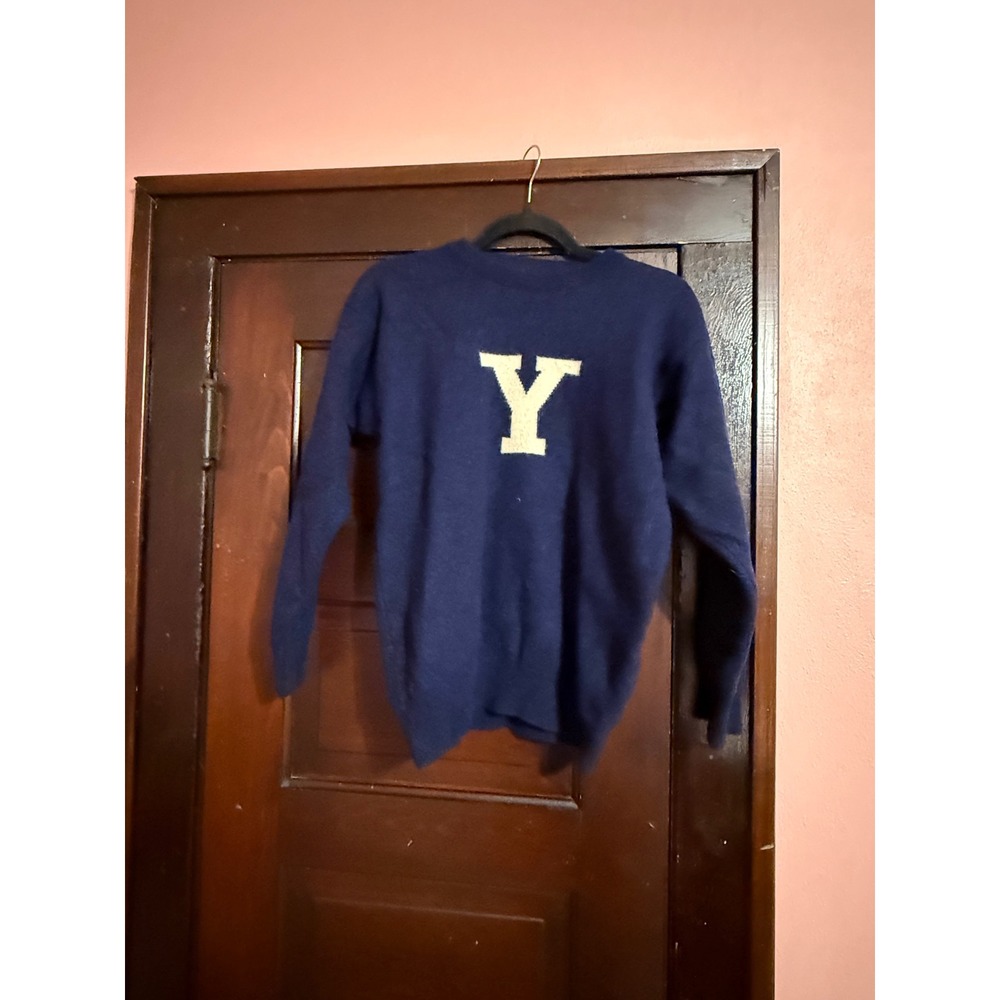 Yale Bookstore Navy 100% Lambswool Crewneck Sweater Y Logo Collegiate Blue Small